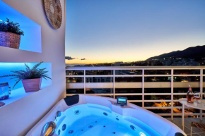SUNSET BEACH Charming apartment with jacuzzi, Torremolinos